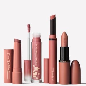 🧸💋💄Totally Teddy Lip Kit💄👄🧸